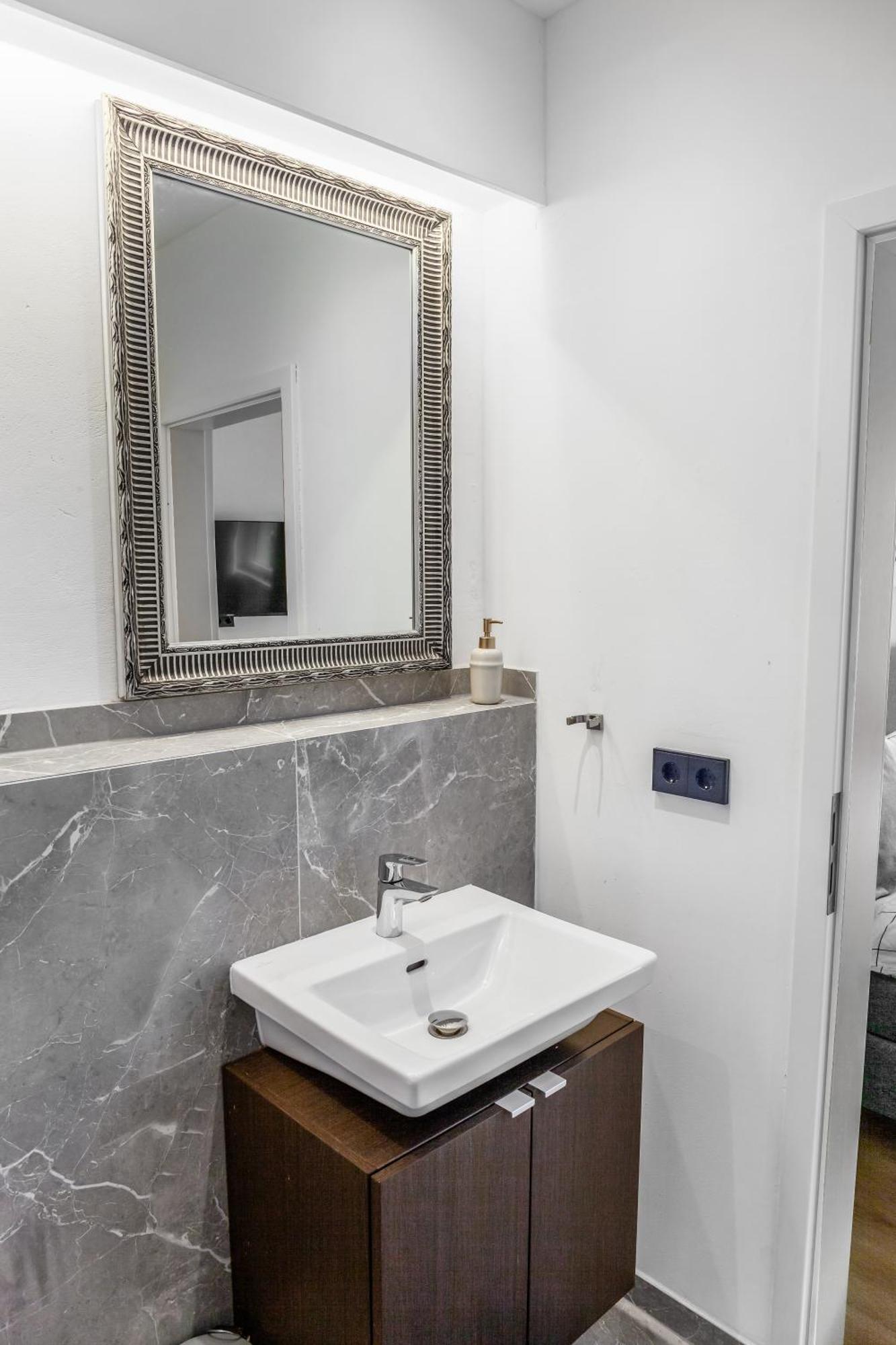 Modern Stay I Cosy & Central Apartments Koblenz  Exterior photo